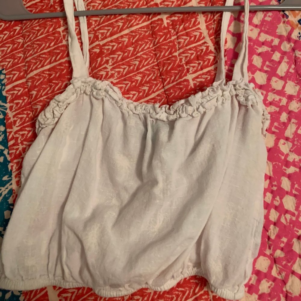 White crop top